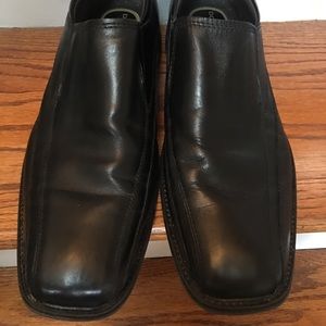 Like New- Men’s dress shoes